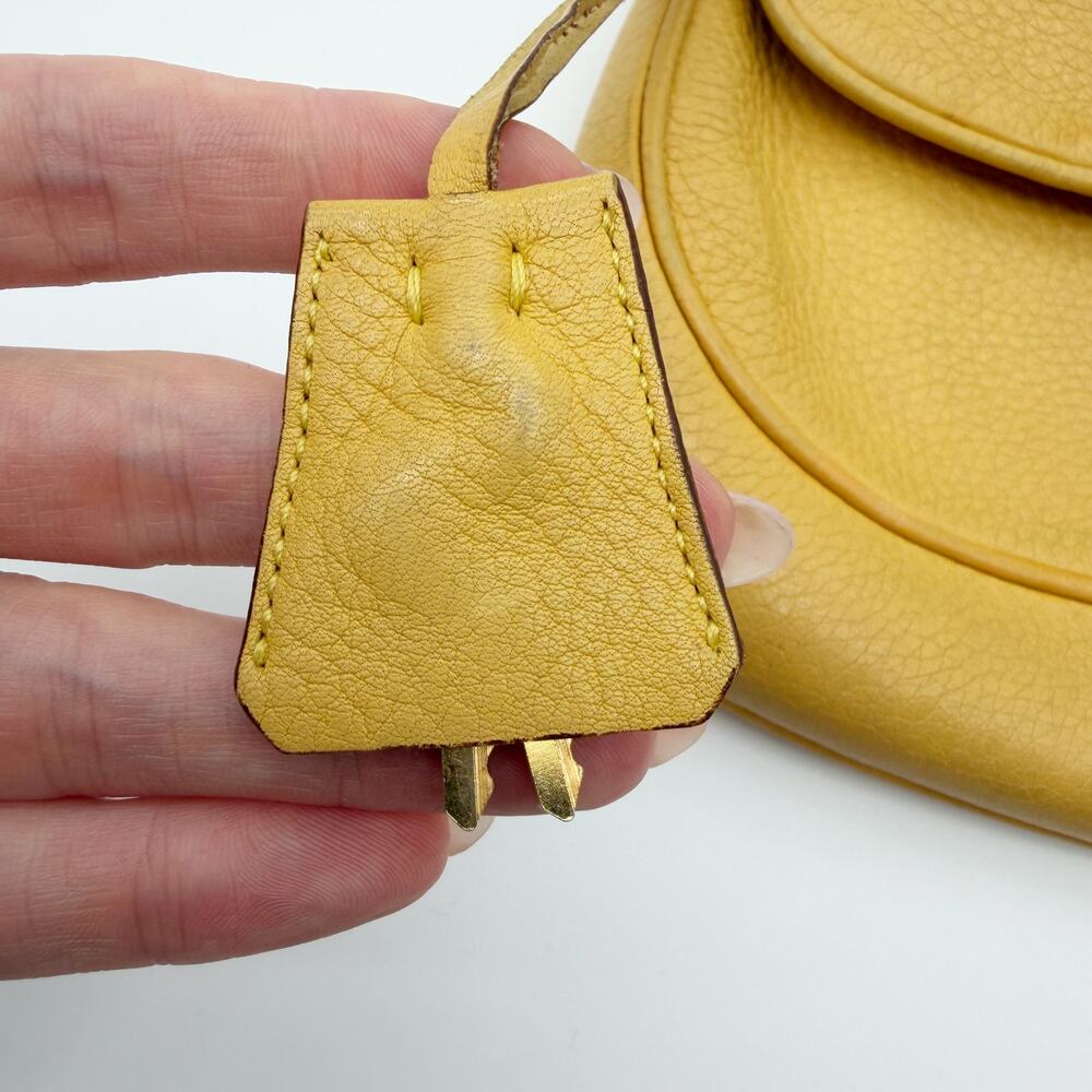 Prada Vintage Ginestra Yellow Vitello Leather Chain Bag Turn-Lock Archive Find - Picture 11 of 13